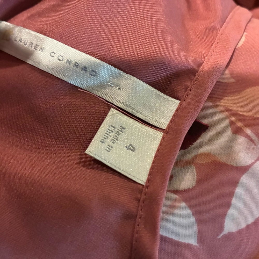 LC Lauren Conrad Pretty in Pink Floral Flowy Dress size 4 - Picture 8 of 9